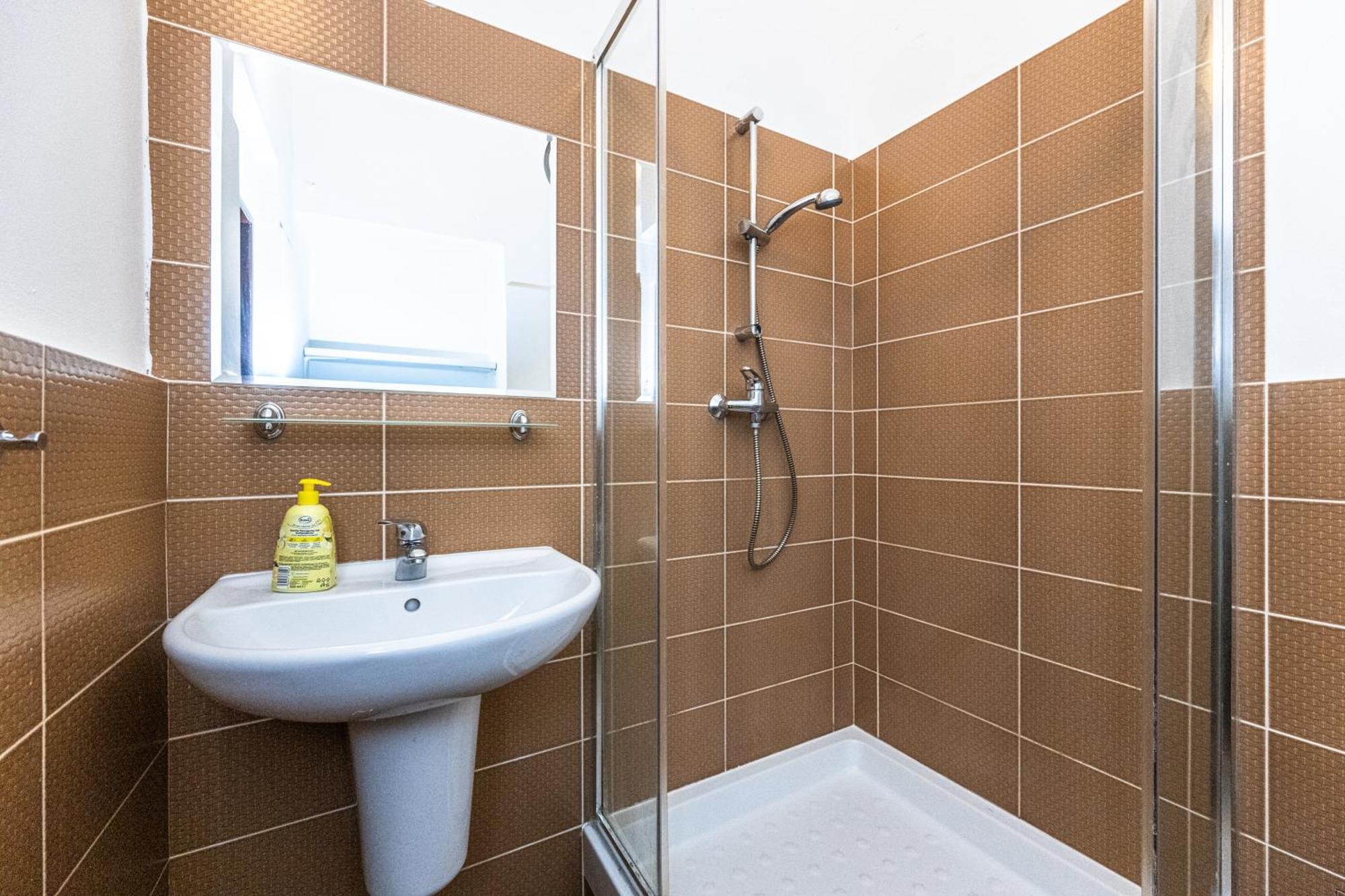 Apartament Legerova *